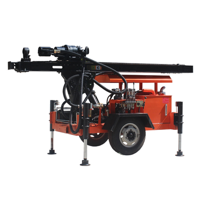 il rimorchio ha montato la piattaforma di produzione portatile idraulica del borewell dell'acqua SLY100